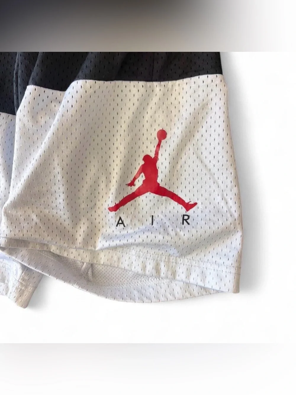 🩷$3 BUNDLED- Jordan Kids Two-Tone Mesh Shorts - Black, White & Red Jumpman